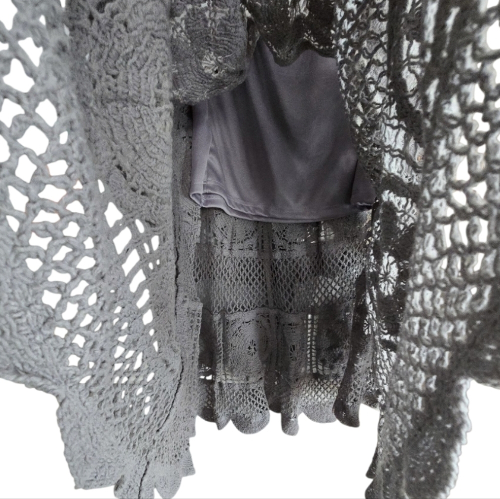 POL Gray Crocheted Ruffle Midi Skirt Size One Size NWOT - Picture 6 of 9